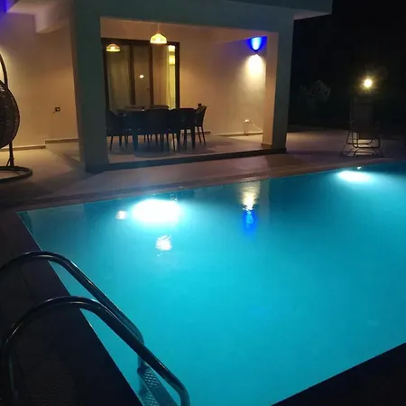 Oliva 4*